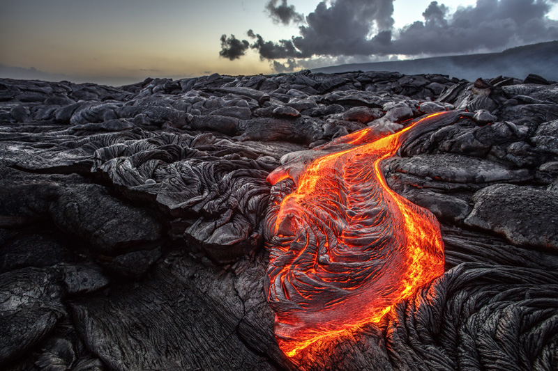 Hawaii-Volcanoes-Natl-Park-AdobeStock_149931120-web